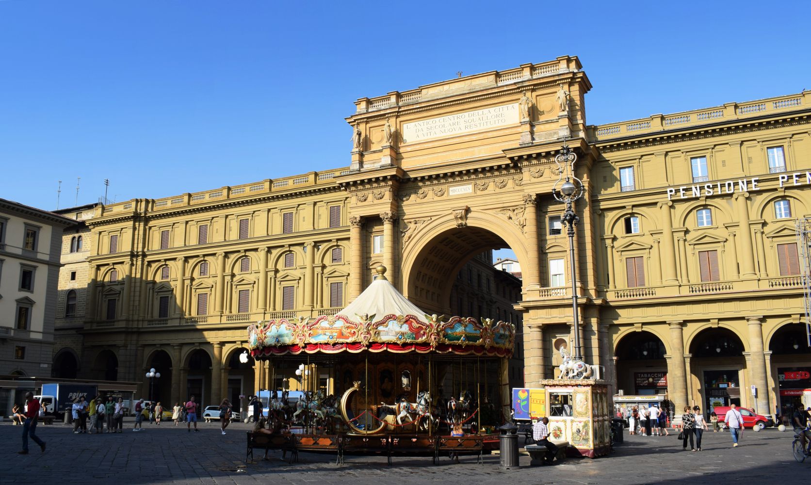 Le Piazze di Firenze